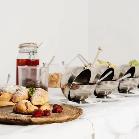 Petradi Lounge Szálloda