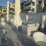 Petradi Lounge Hotel 4*