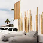 Petradi Lounge Hotel 4*