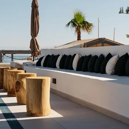 Petradi Lounge By Ghh
