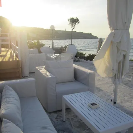 Petradi Lounge Otel Resmo