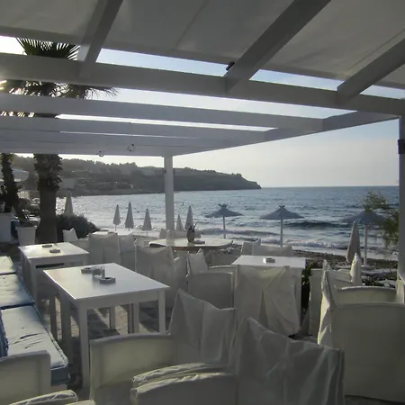 Petradi Lounge By Ghh Rethymno (Crete)