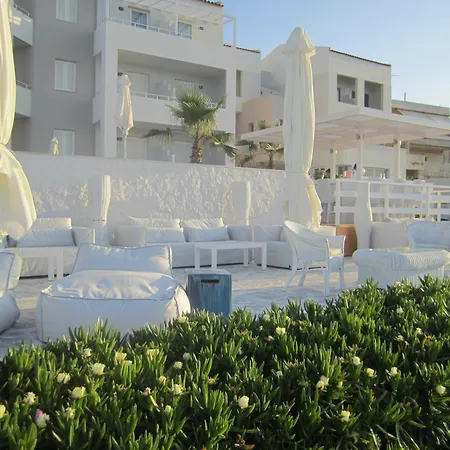 Petradi Lounge By Ghh 4*
