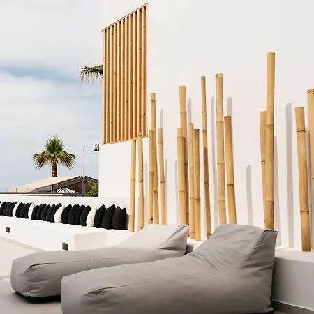 Petradi Lounge By Ghh Hotel 4*