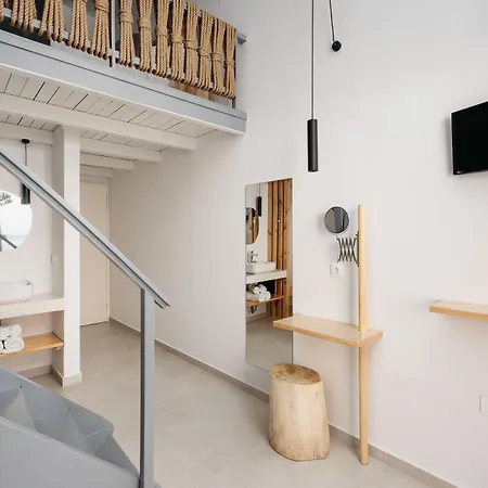Petradi Lounge By Ghh