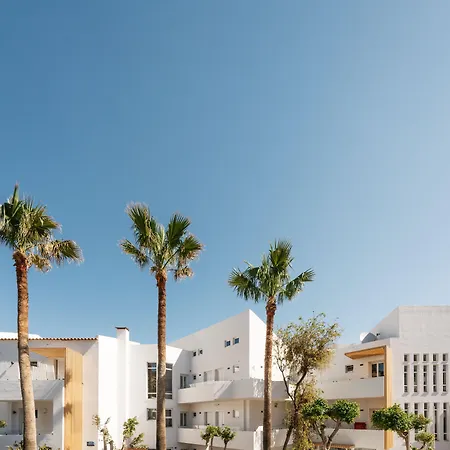 Petradi Lounge Hotel 4*