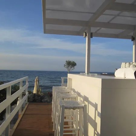 Ξενοδοχείο Petradi Lounge 4*